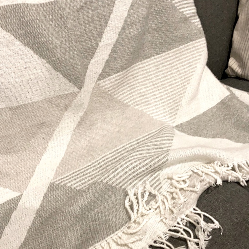 PENDLETON Serrado Throw Blanket